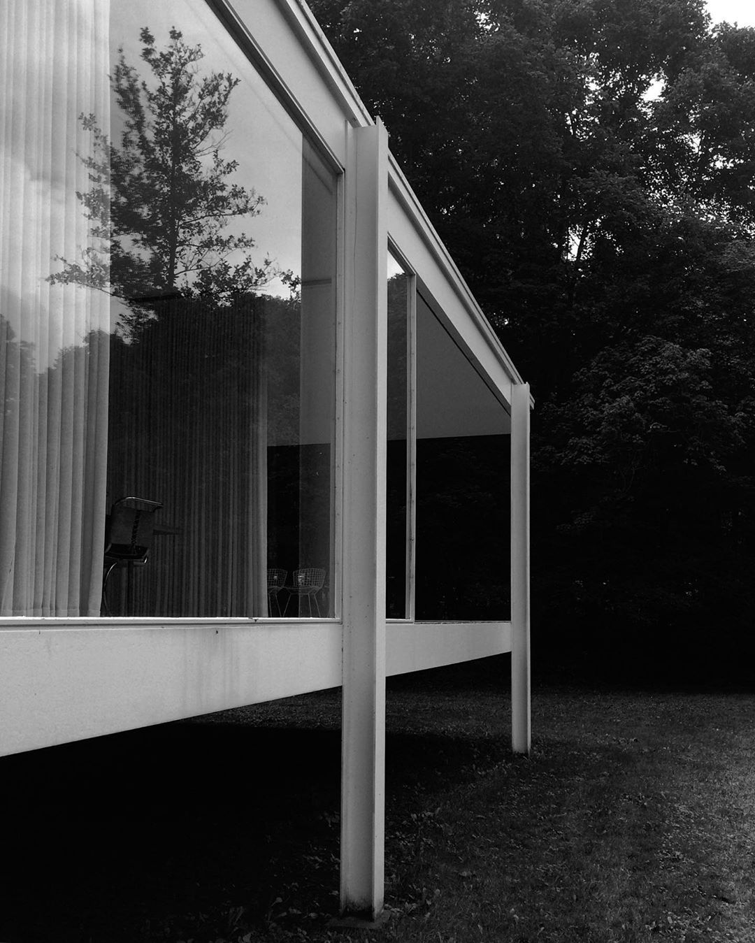 Archillect ID 301116