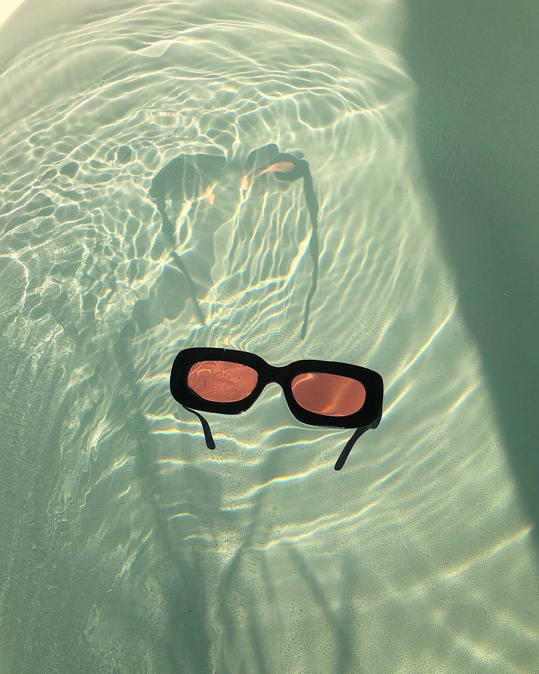 Archillect ID 302319