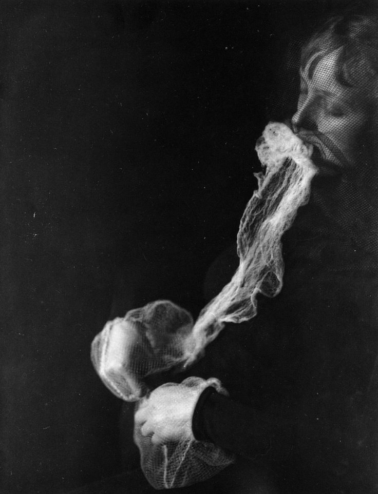 Archillect ID 303400