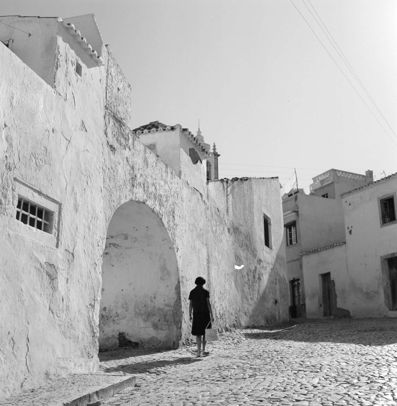Archillect ID 303959