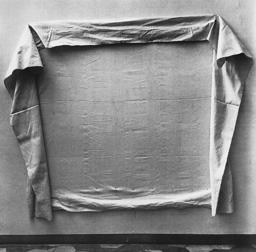 Archillect ID 304482