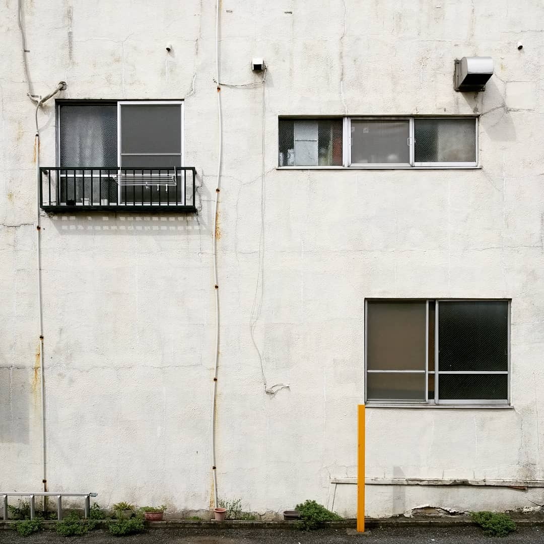 Archillect ID 304632
