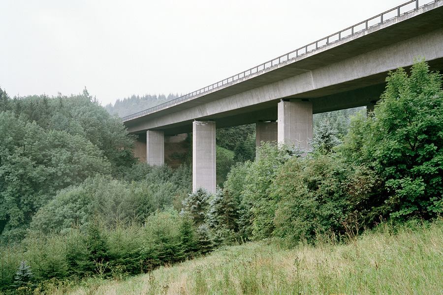 Archillect ID 304989
