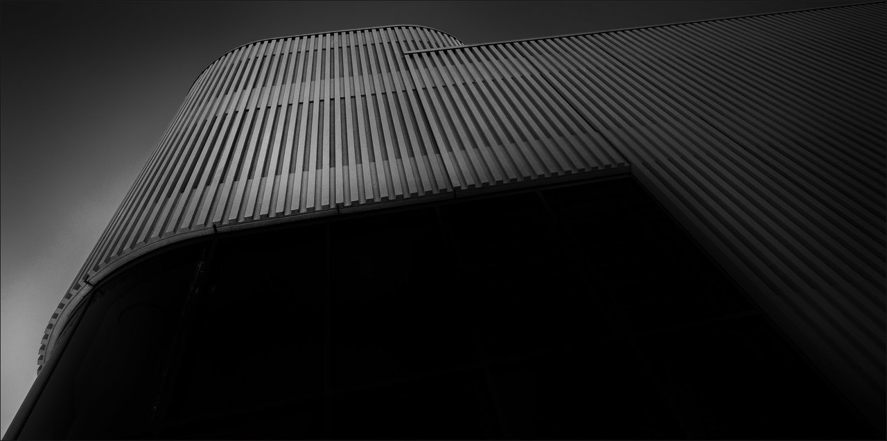 Archillect ID 305916