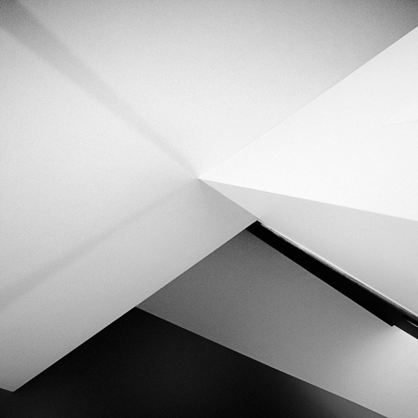 Archillect ID 307038