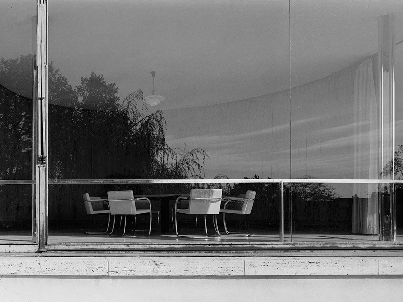 Archillect ID 307084