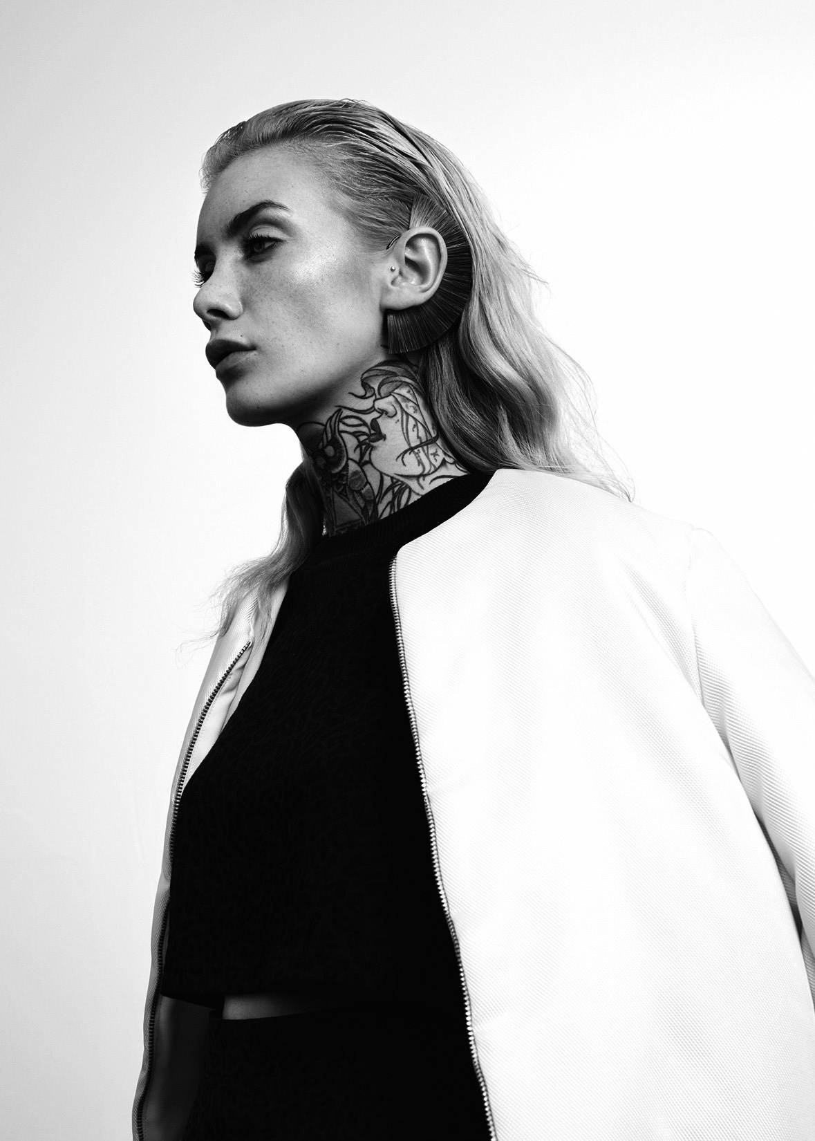 Archillect ID 307125