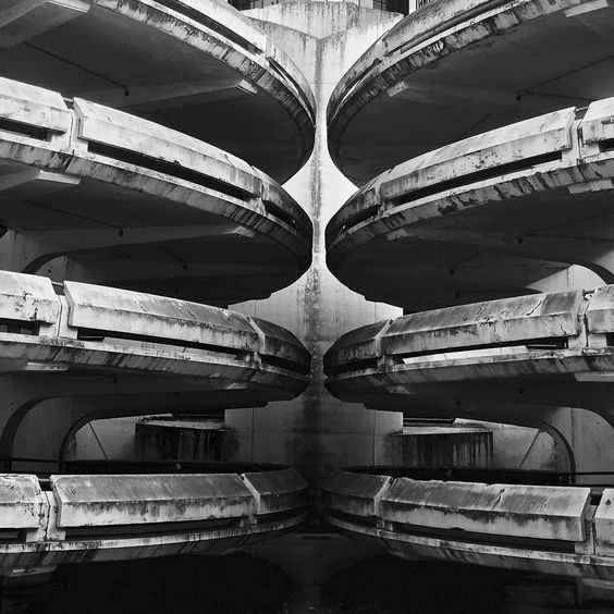 Archillect ID 307704