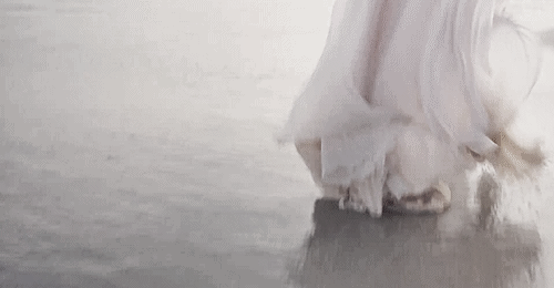 Archillect ID 309504