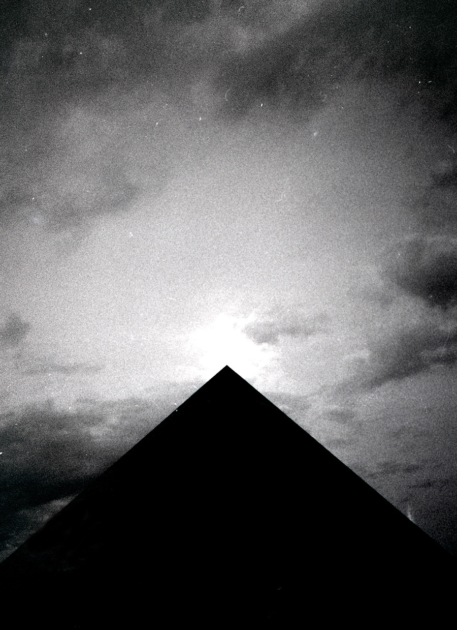 Archillect ID 311812