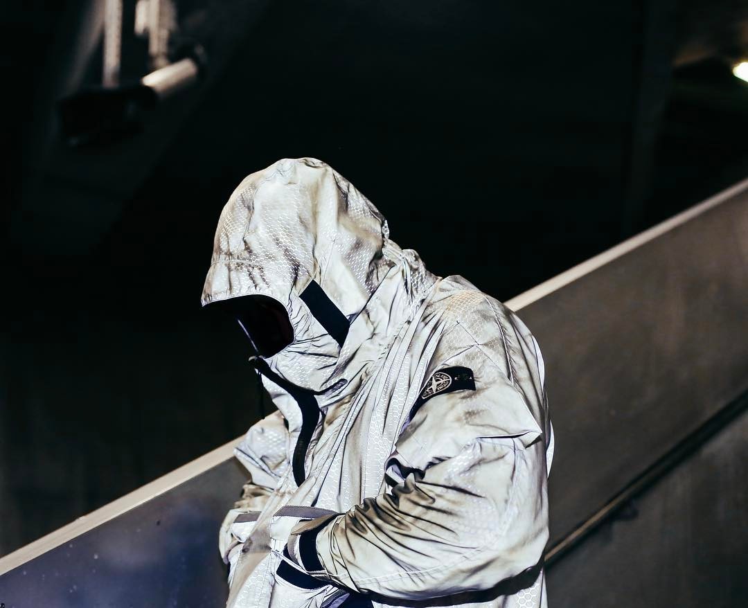 Archillect ID 312026