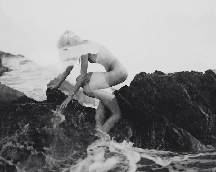 Archillect ID 312622