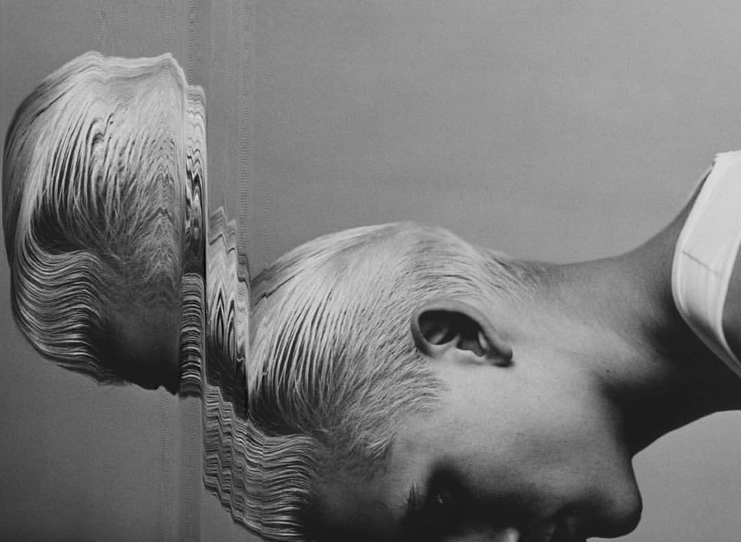 Archillect ID 312918