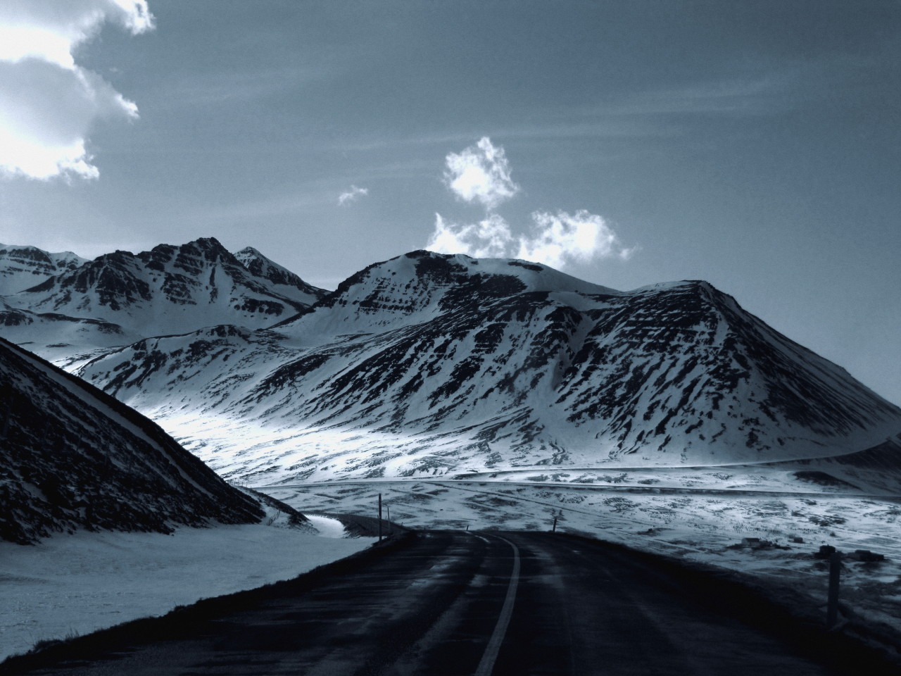 Archillect ID 313874