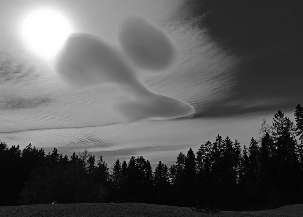 Archillect ID 314672