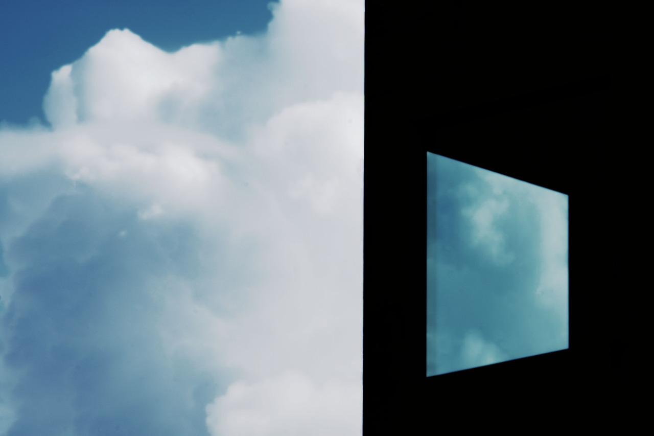 Archillect ID 317793