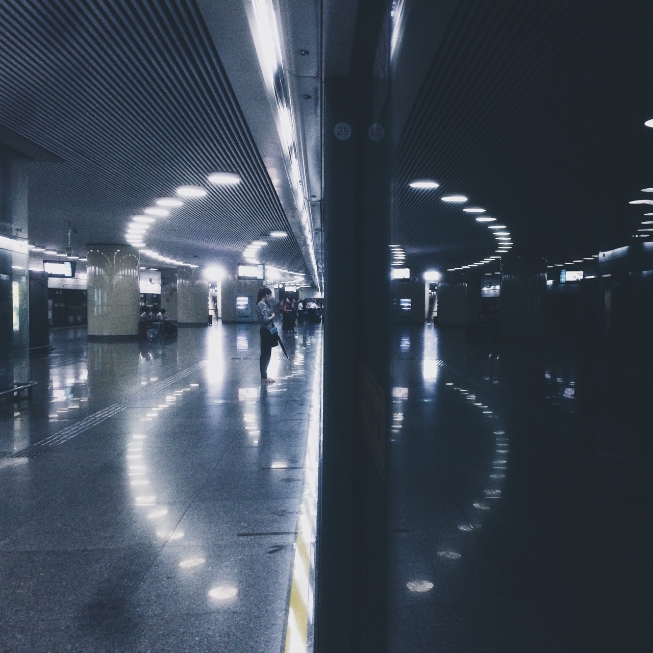 Archillect ID 318999