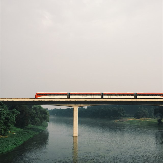 Archillect ID 319336