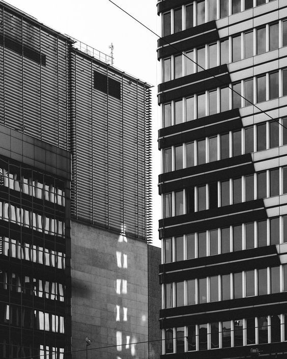Archillect ID 320261