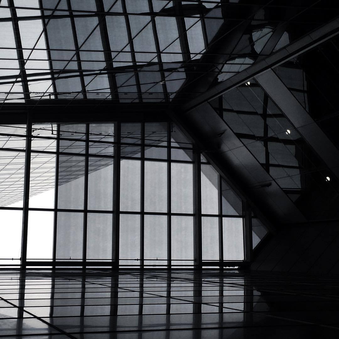 Archillect ID 320544