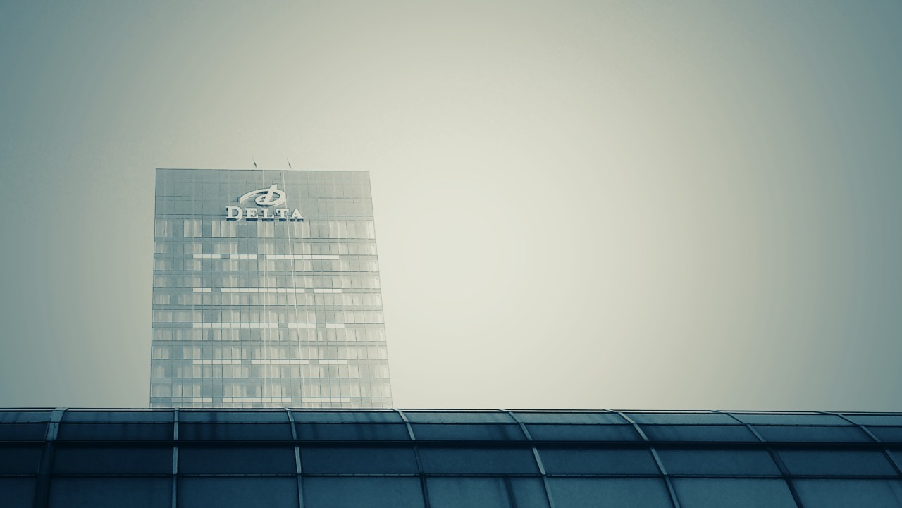 Archillect ID 321575