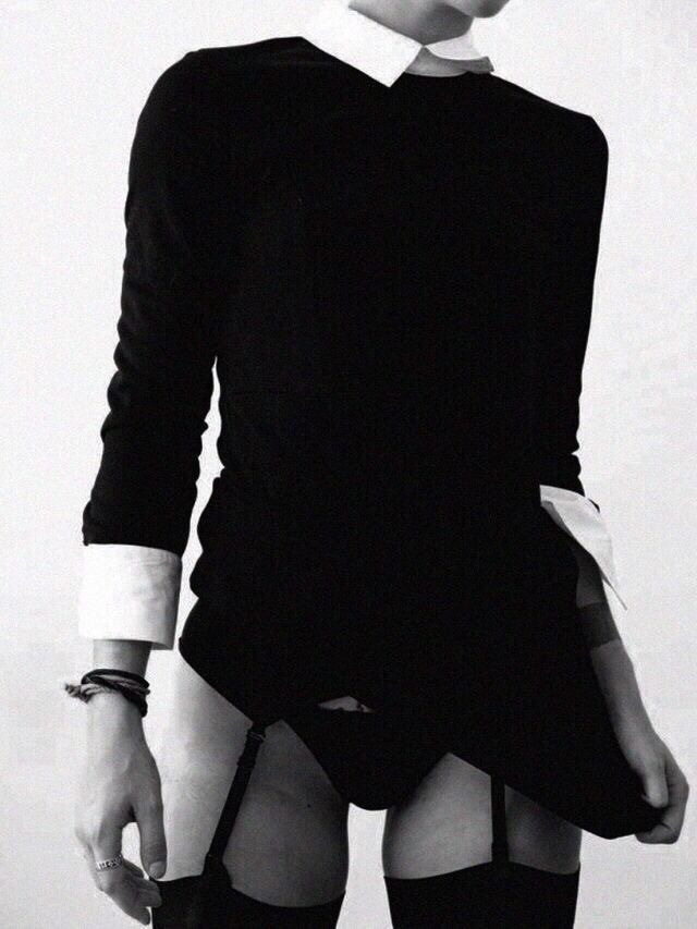 Archillect ID 322493