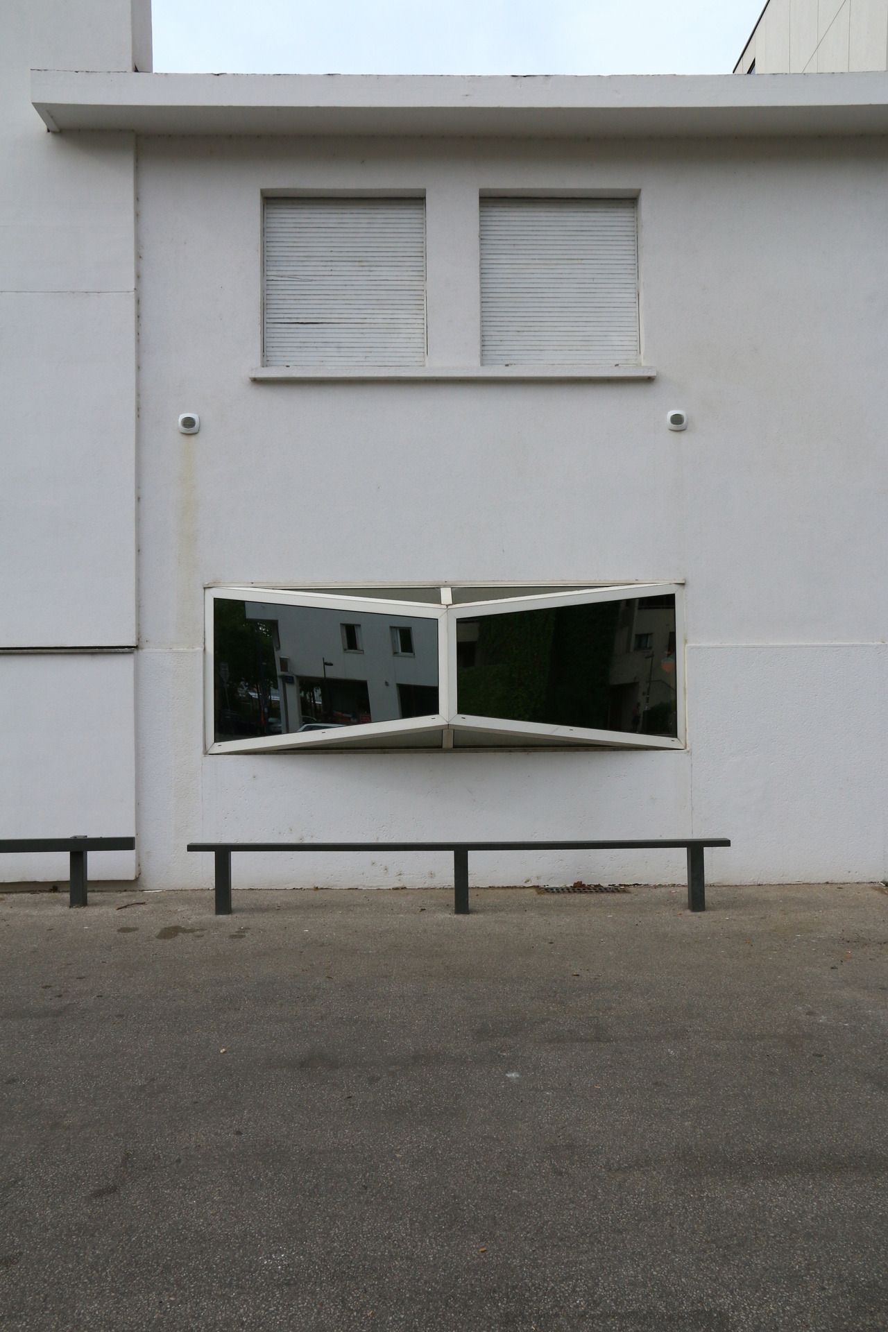 Archillect ID 322674
