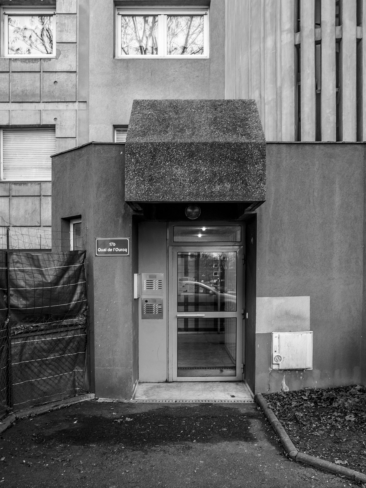 Archillect ID 323175