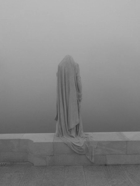 Archillect ID 323299