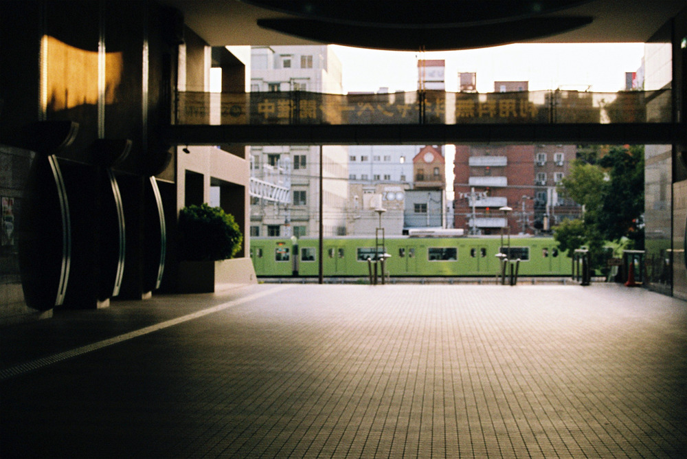 Archillect ID 323382