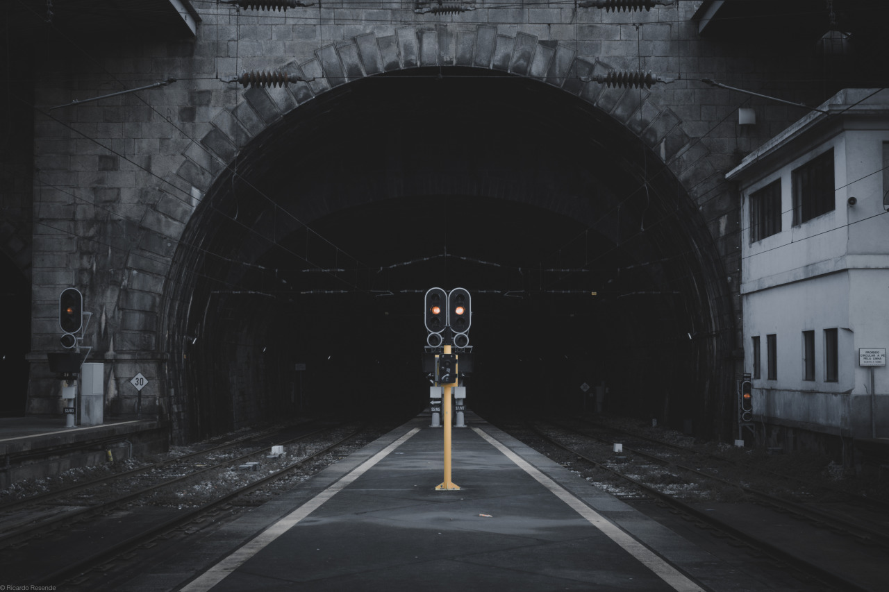 Archillect ID 323389