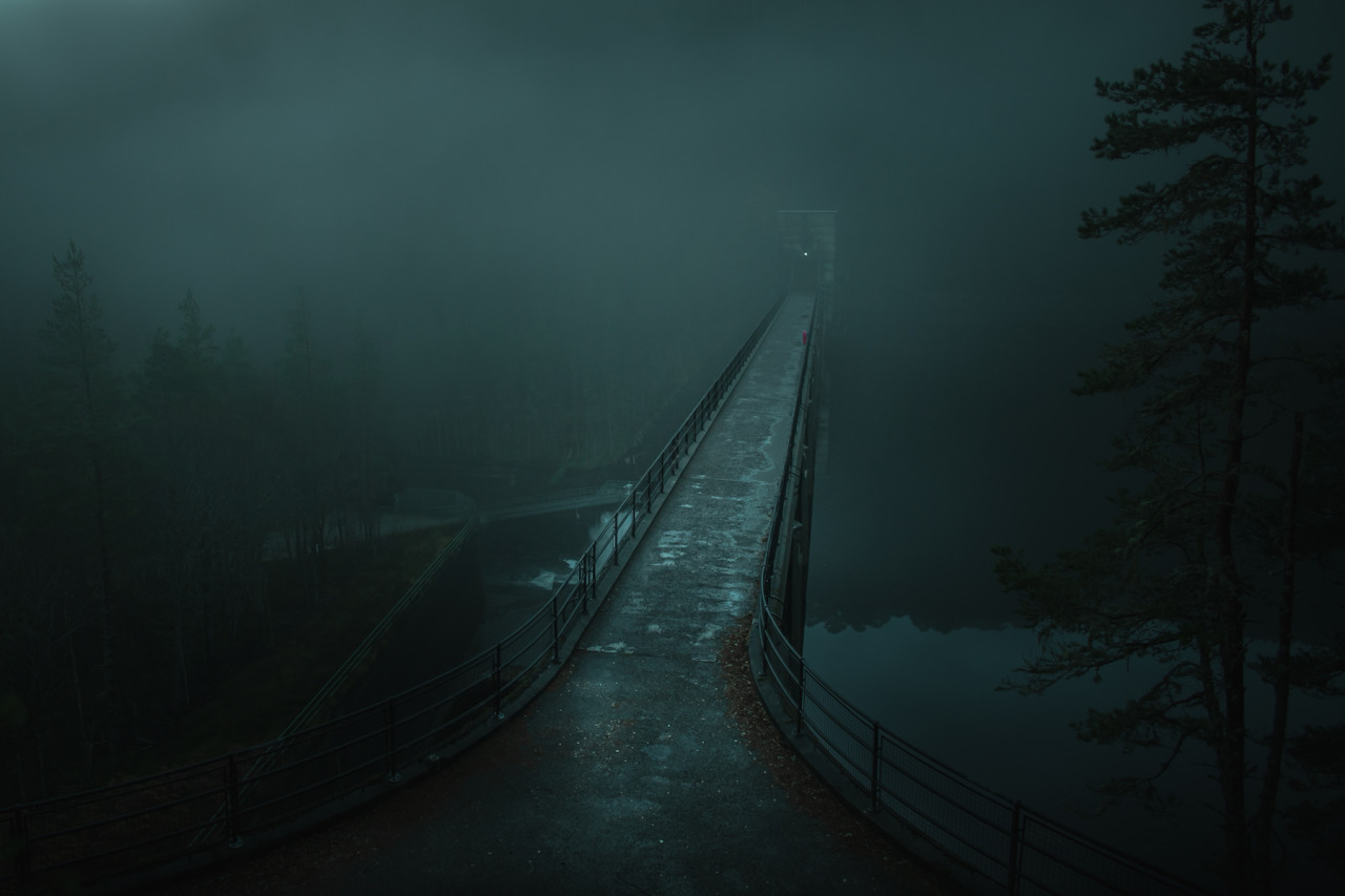 Archillect ID 323932