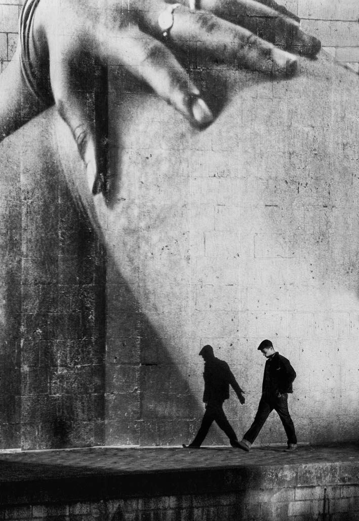 Archillect ID 324443
