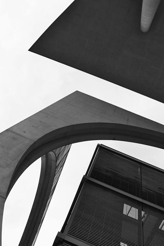 Archillect ID 324828