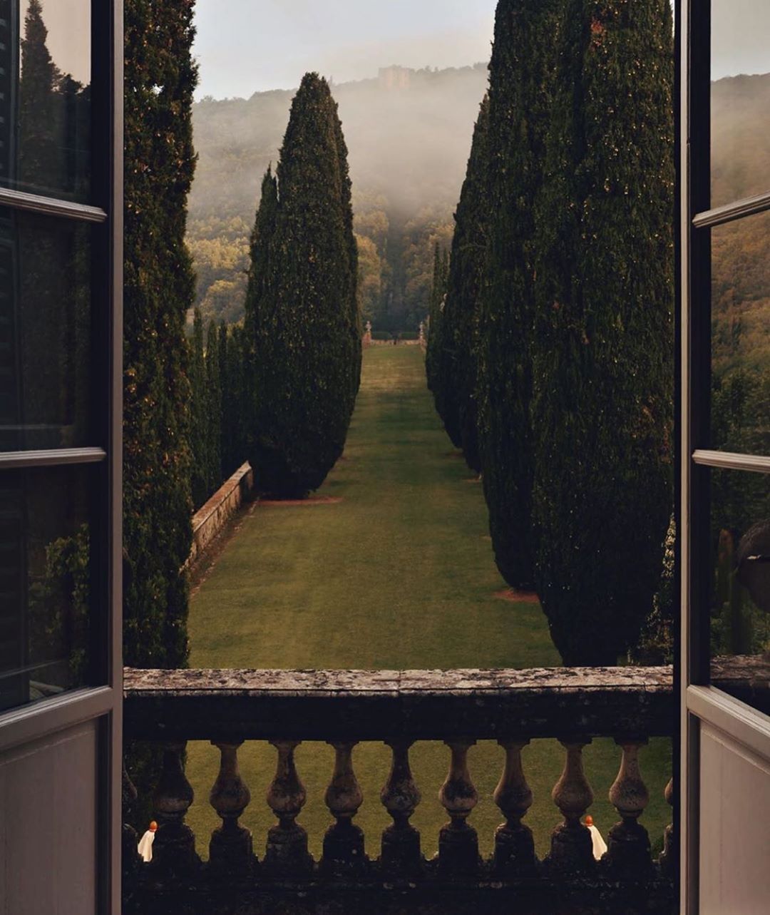 Archillect ID 325226