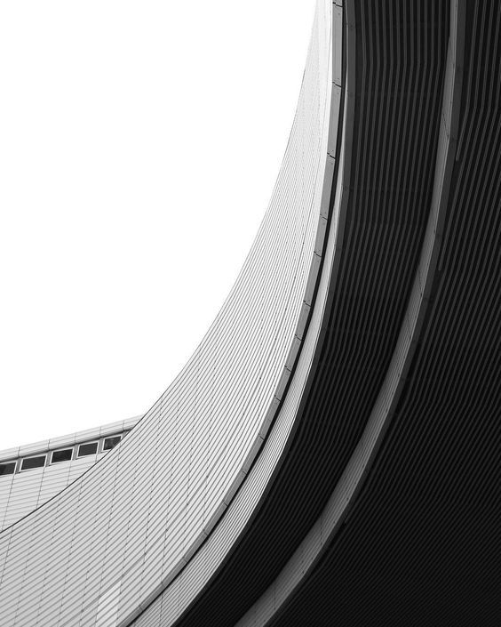 Archillect ID 325517
