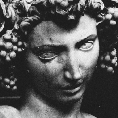 Archillect ID 326127