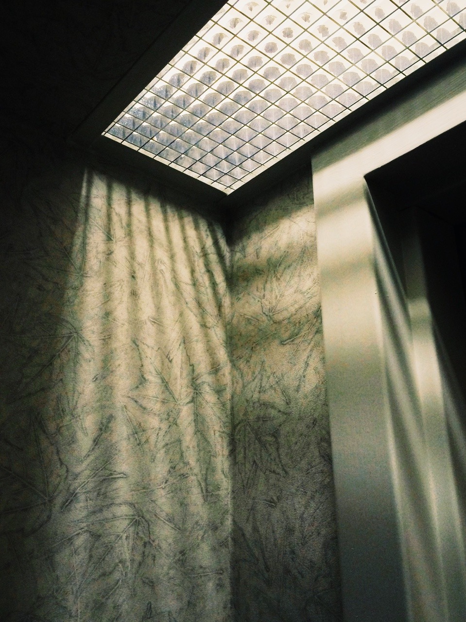 Archillect ID 326971