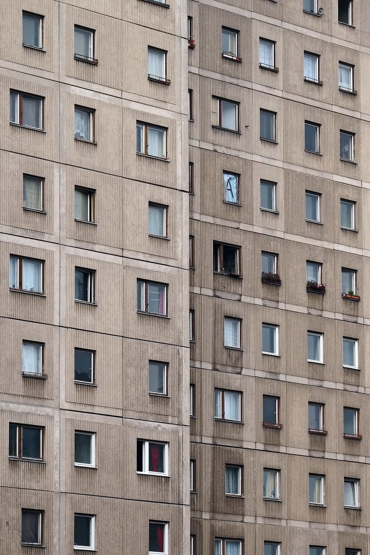Archillect ID 327745