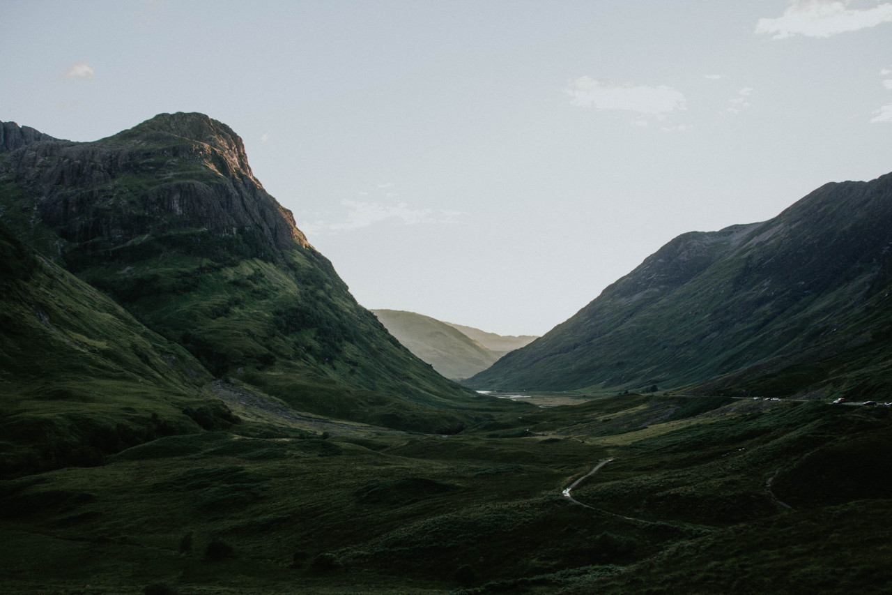 Archillect ID 329877
