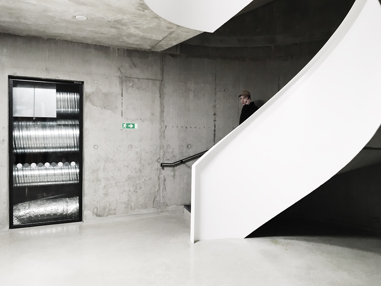 Archillect ID 331017