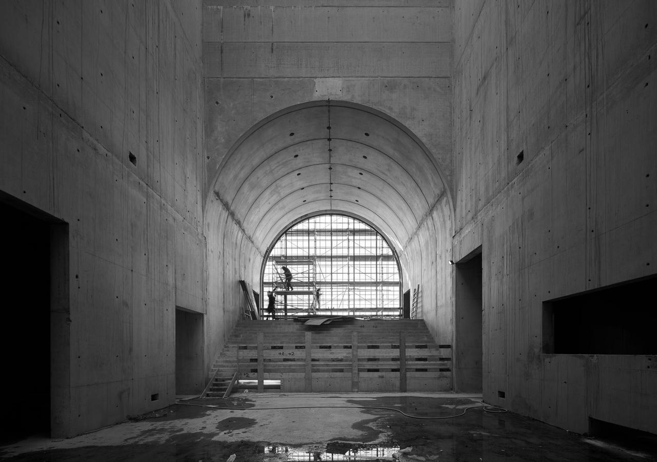 Archillect ID 332707