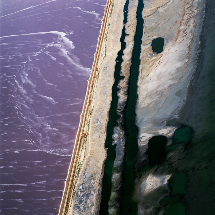 Archillect ID 333057