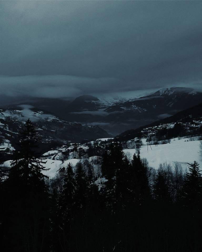Archillect ID 333204