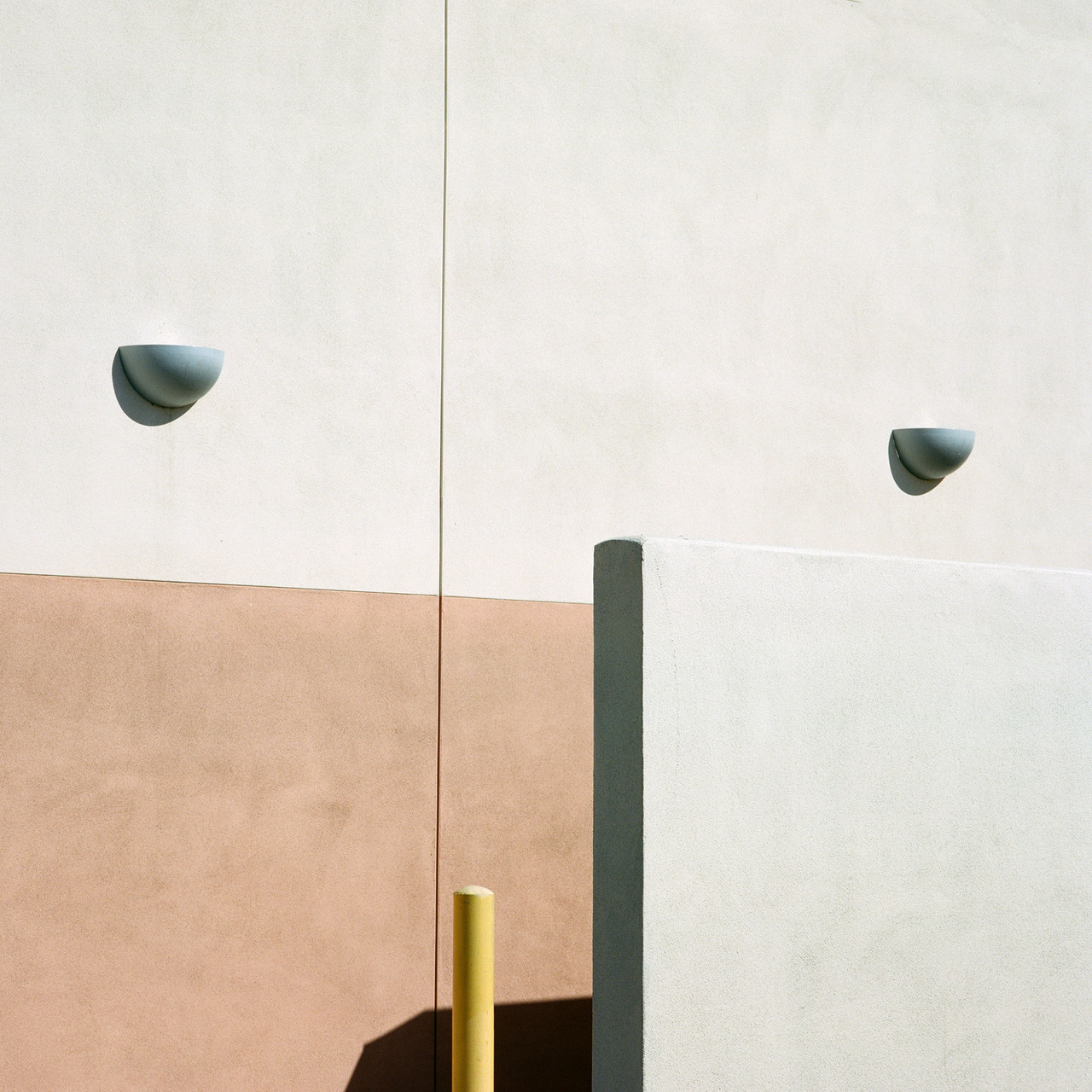 Archillect ID 334650