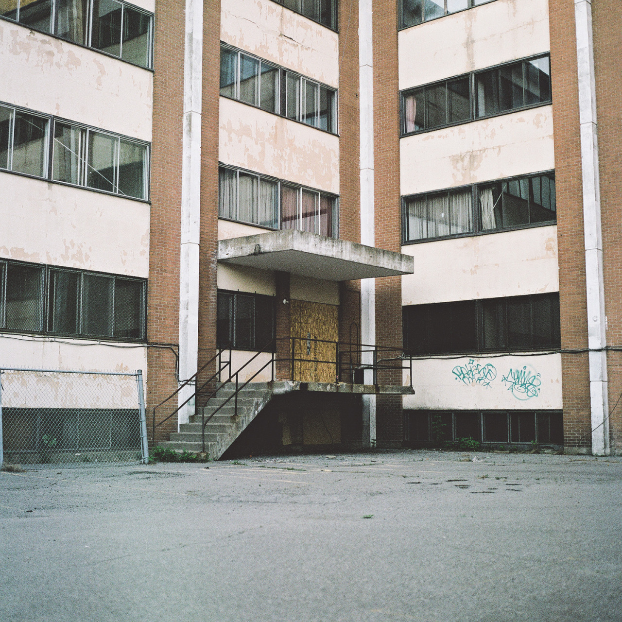 Archillect ID 334953