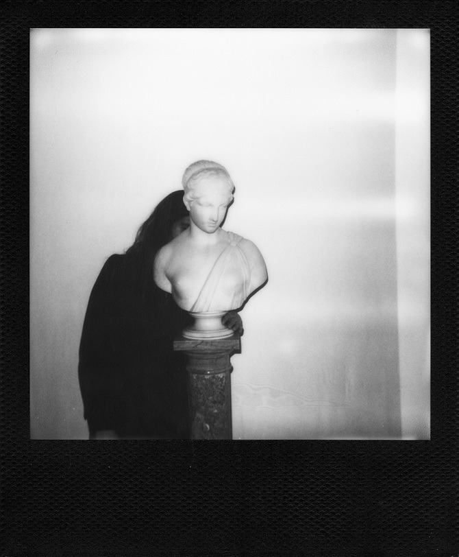 Archillect ID 335302