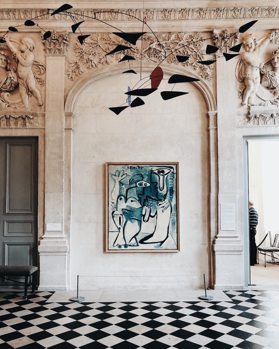 Archillect ID 335610