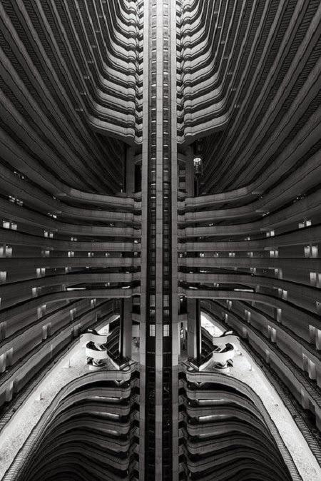 Archillect ID 338159