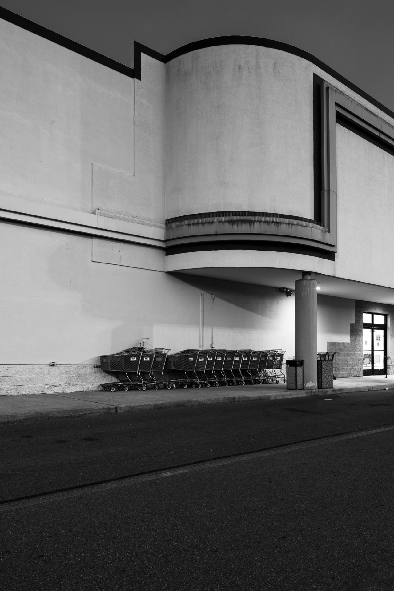 Archillect ID 338935